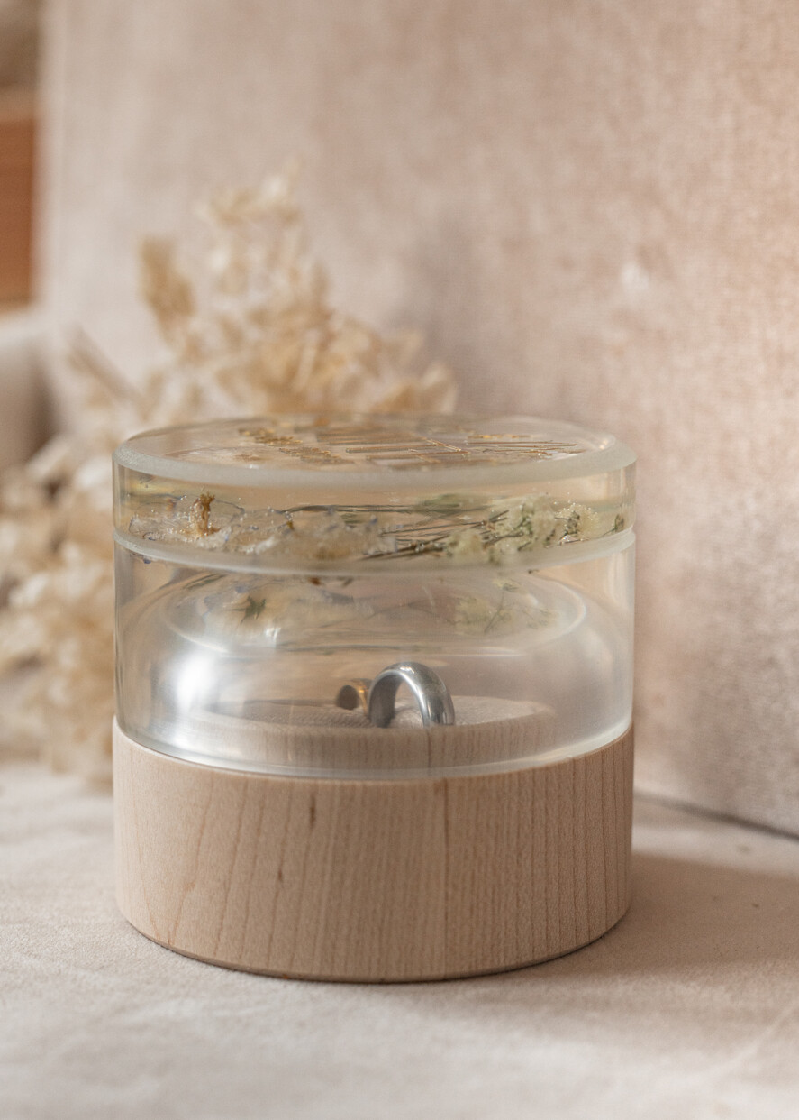 RING BEARER BOXES & PILLOWS Epoxy Wedding rings Box epoxy resin & wood wedding ring box for ceremony, Boho Epoxy Wedding Ring Boxes his hers, Transparent Epoxy dubble Ring Box for wedding, Wood resin flowers Marriage Proposal Ring Box
