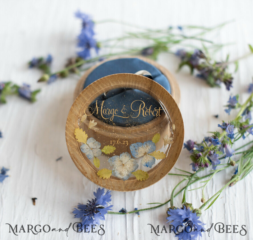 RING BEARER BOXES & PILLOWS Epoxy Wedding rings Box Presonaised Ring Box for wedding bands, rustic glam wedding ring box • handmade ring bearer box • velvet luxury ring box