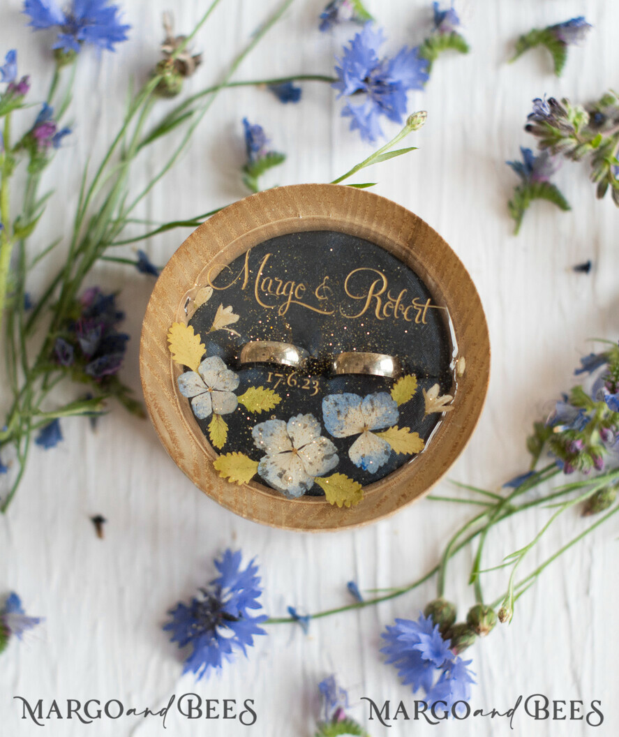 RING BEARER BOXES & PILLOWS Epoxy Wedding rings Box Presonaised Ring Box for wedding bands, rustic glam wedding ring box • handmade ring bearer box • velvet luxury ring box