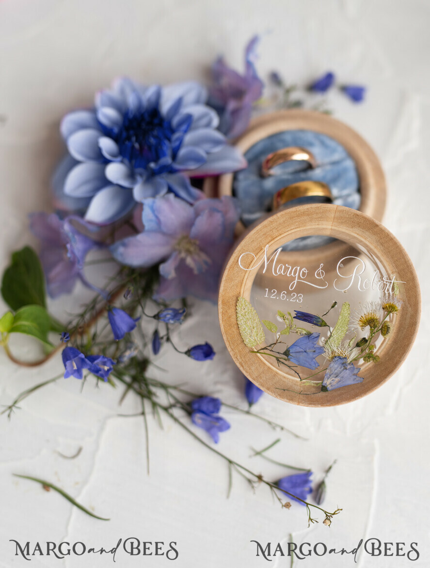 RING BEARER BOXES & PILLOWS Epoxy Wedding rings Box Personalised wedding box his and hers, Handmade wedding ring box • Real Flowers ring bearer box • wood luxury ring box