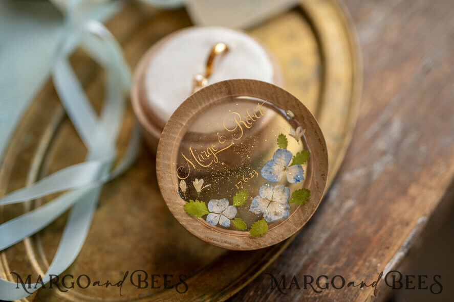 RING BEARER BOXES & PILLOWS Epoxy Wedding rings Box Custom Wedding Ring box for ceremony, wood wedding ring box • rustic wedding rings box • real flowers in resin luxury ring box