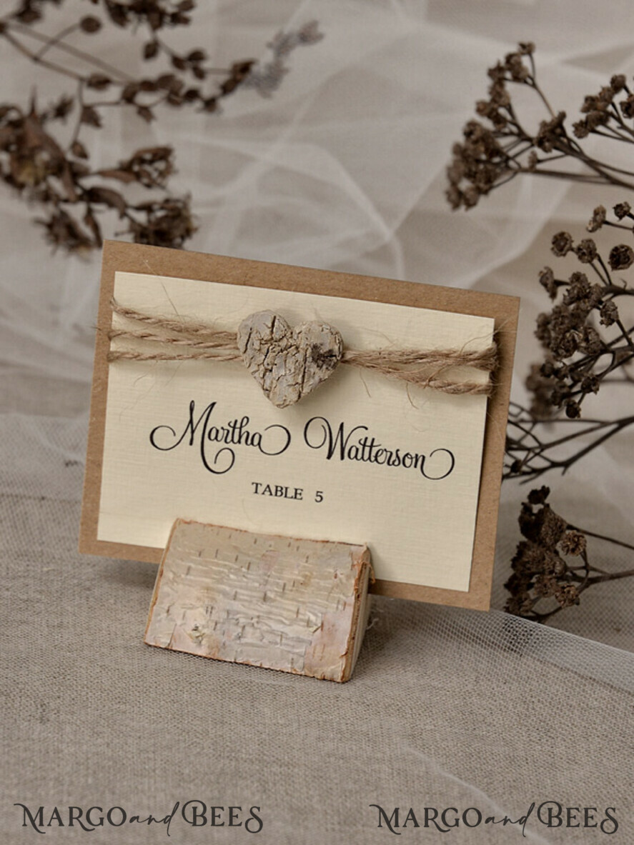 PLACE CARDS / TABLE CARDS Rustic Eco Wedding Place cards Minimalistic White Wedding Place Cards with Burlap Twine and Wooden Heart, Rustic Eco Brown with Black Printout, Delicate Wedding Name Tags, Editable Text