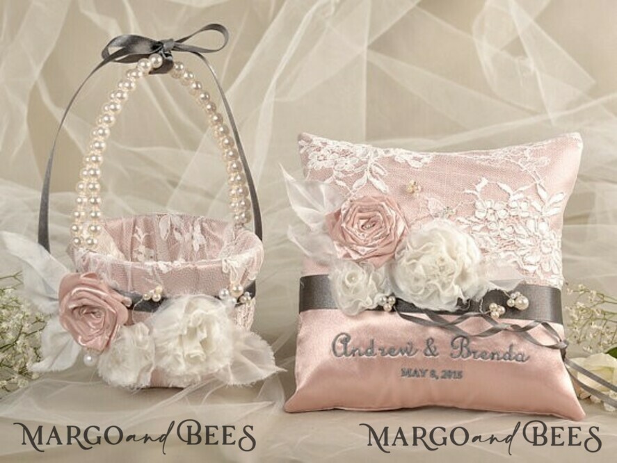 Pillow & basket