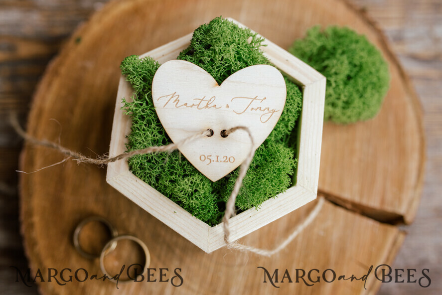 RING BEARER BOXES & PILLOWS Rustic Wedding Moss Bearer engraved wedding ring box • personalised rustic ring box • ring earer moss box