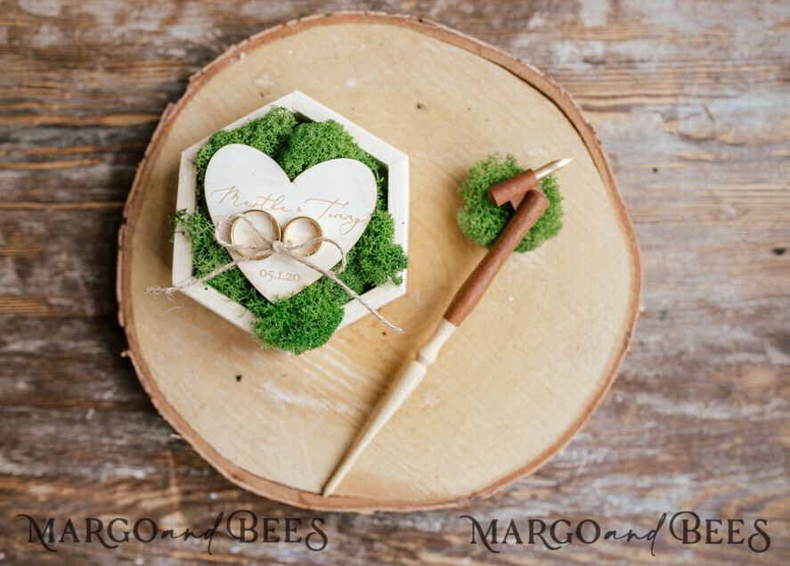 RING BEARER BOXES & PILLOWS Rustic Wedding Moss Bearer engraved wedding ring box • personalised rustic ring box • ring earer moss box