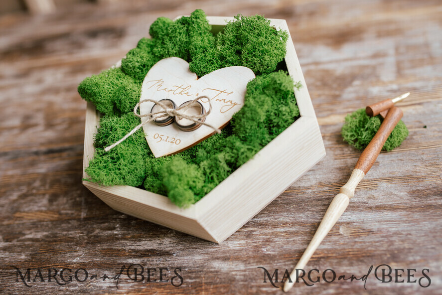 RING BEARER BOXES & PILLOWS Rustic Wedding Moss Bearer engraved wedding ring box • personalised rustic ring box • ring earer moss box
