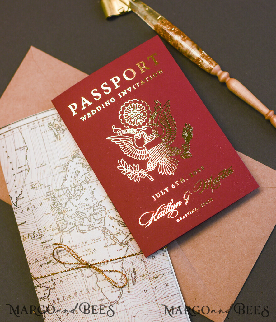 HOCHZEITS EINLADUNGEN Pass zur Liebe / Strandhochzeits-Einladungen Maroon Gold Reisepass Hochzeits Einladung, Karten für Hochzeiten mit Karte, Boarding Pass, Burgunder Reisepass Hochzeits Einladungen im Ausland, Einladungen für Zielhochzeiten, Reisekarten Hochzeitsstationery