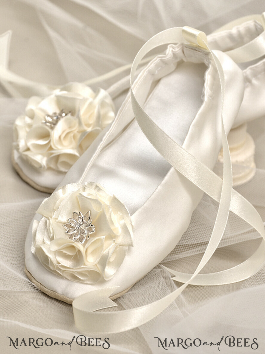 BASKET, PILLOWS & SHOES Satin Flower Girl Shoes shoes
