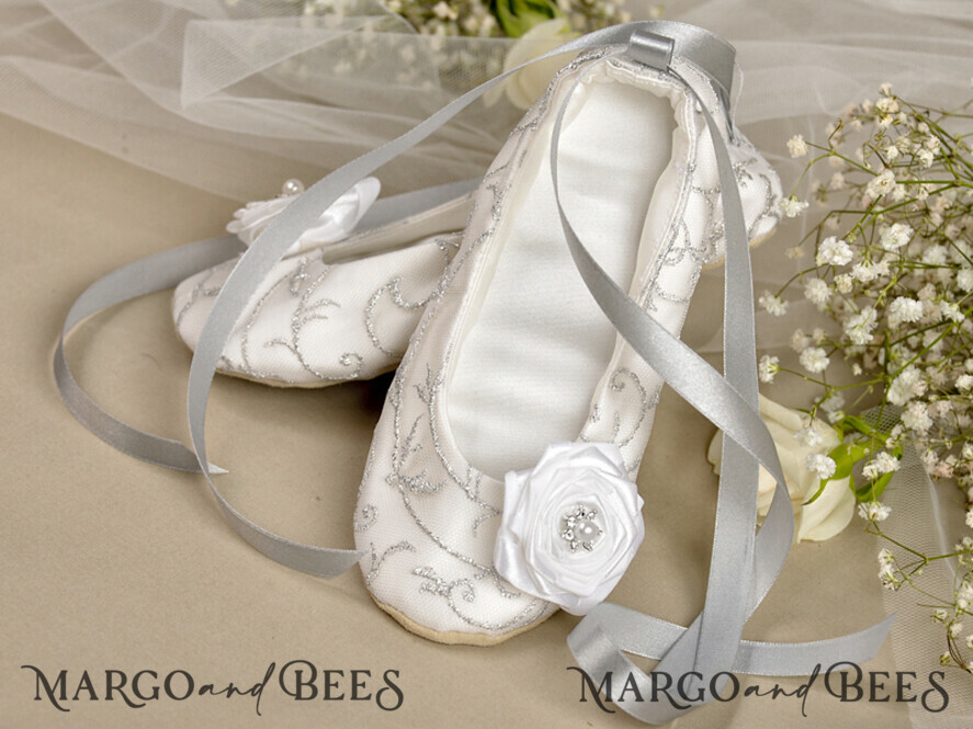 BASKET, PILLOWS & SHOES Satin Flower Girl Shoes pillow