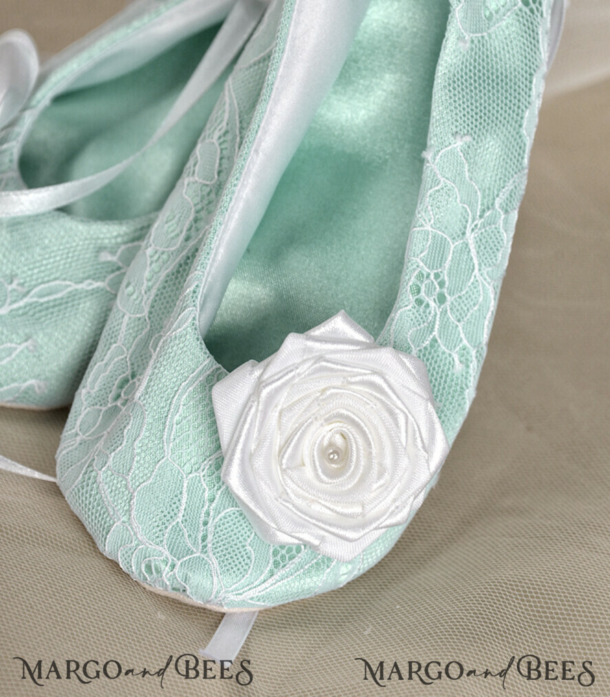 BASKET, PILLOWS & SHOES Satin Flower Girl Shoes pillow