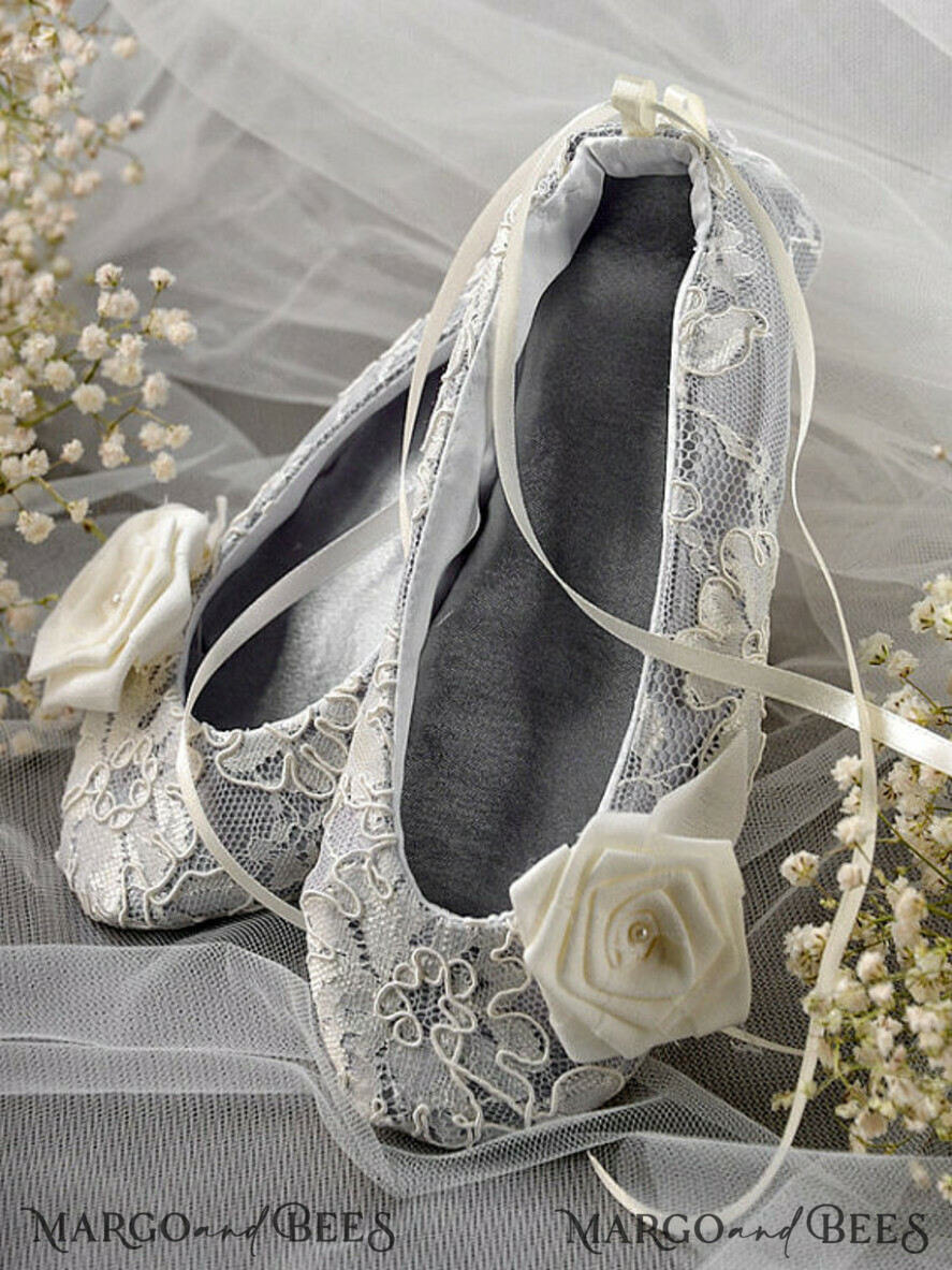 BASKET, PILLOWS & SHOES Satin Flower Girl Shoes pillow