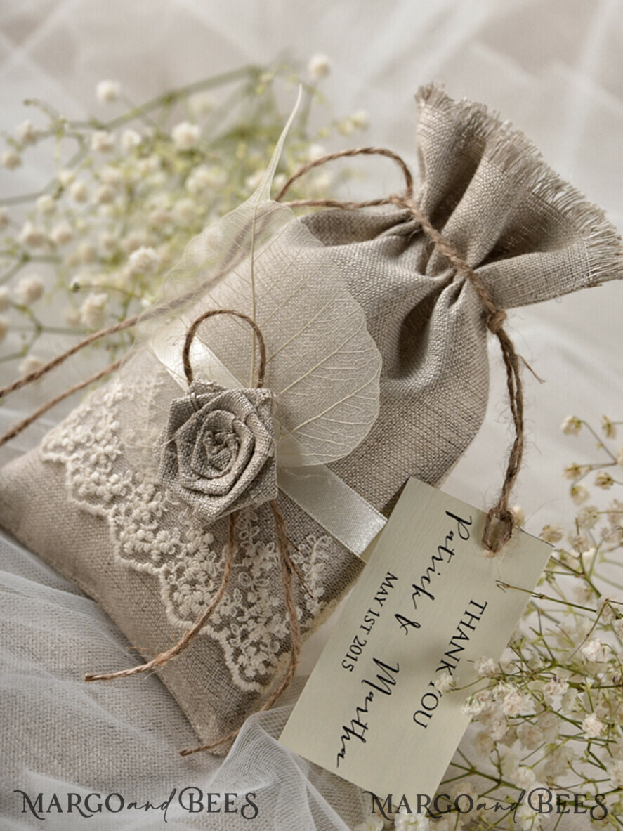WEDDING FAVORS Shabby Chic Linen Favor Bags wedding Favors, shabby chic linen bags
