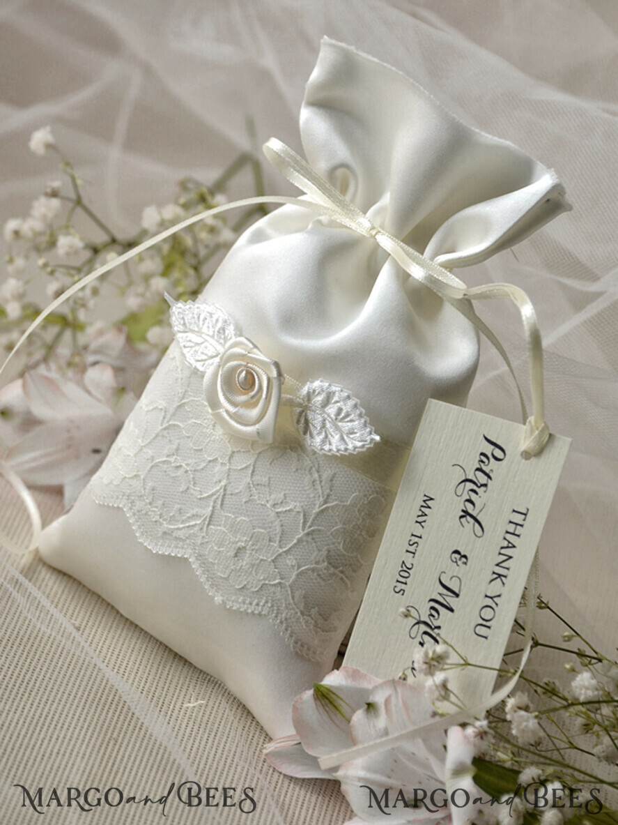 WEDDING FAVORS Favor Bags Satin and Lace wedding favors Lace Satin Bag