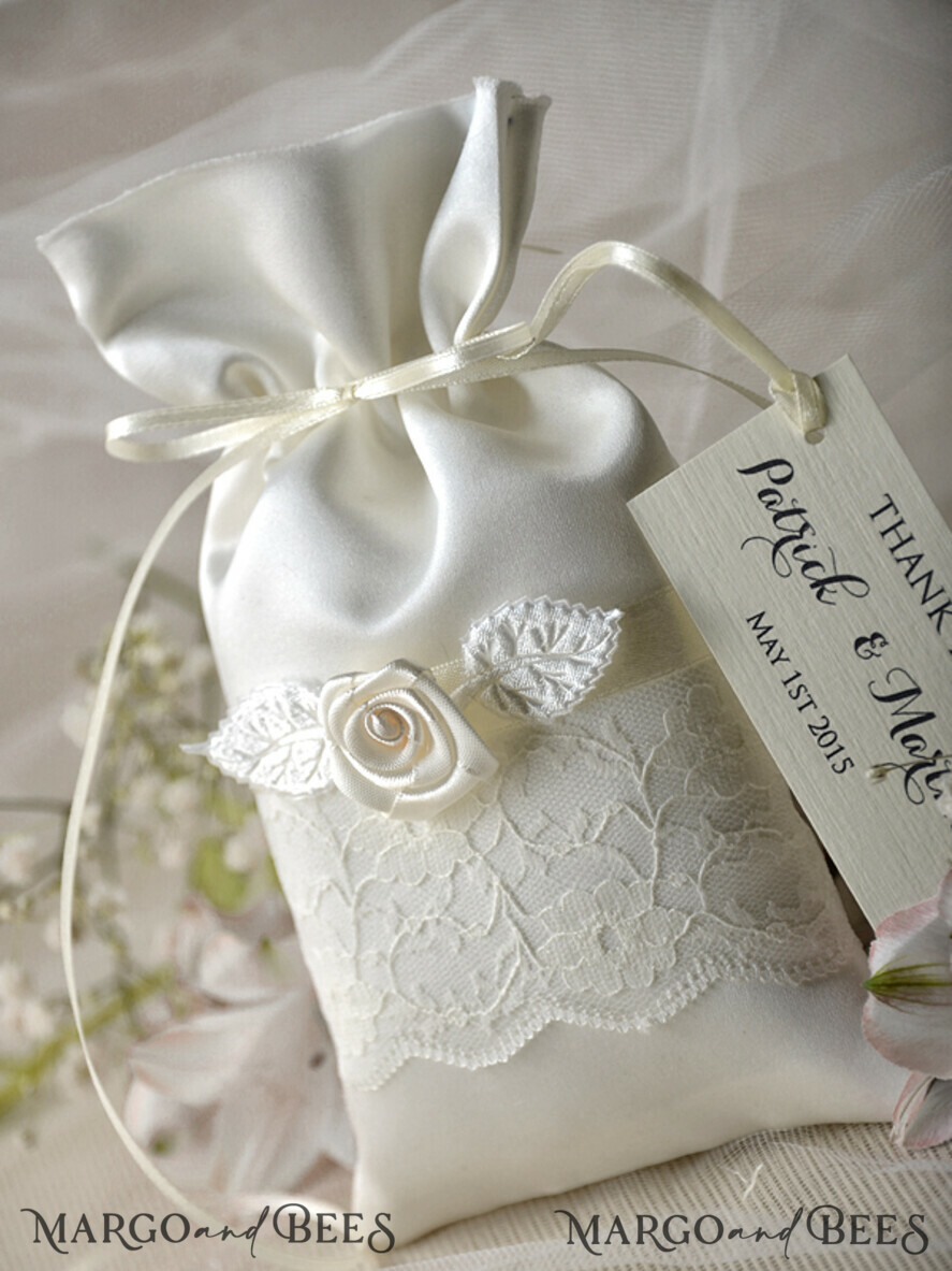 WEDDING FAVORS Favor Bags Satin and Lace wedding favors Lace Satin Bag