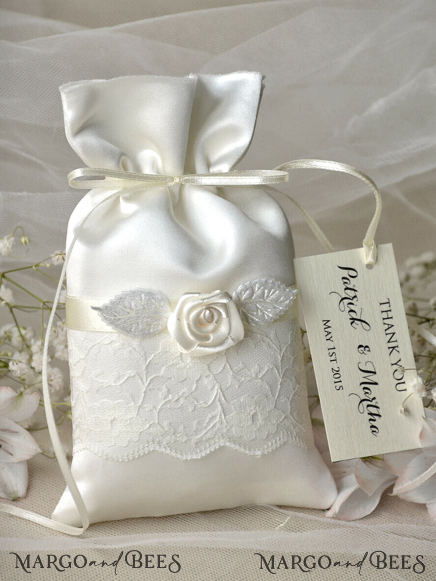 WEDDING FAVORS Favor Bags Satin and Lace wedding favors Lace Satin Bag
