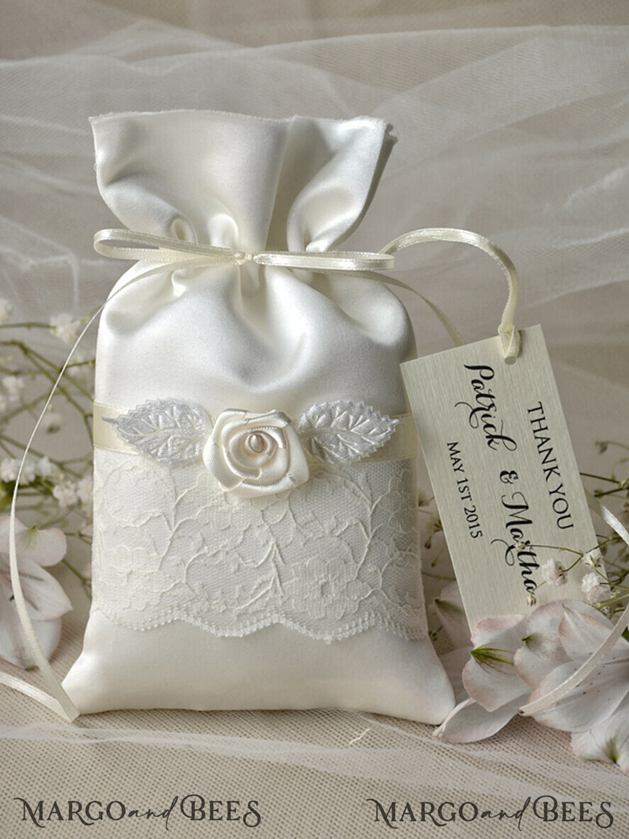WEDDING FAVORS Favor Bags Satin and Lace wedding favors Lace Satin Bag