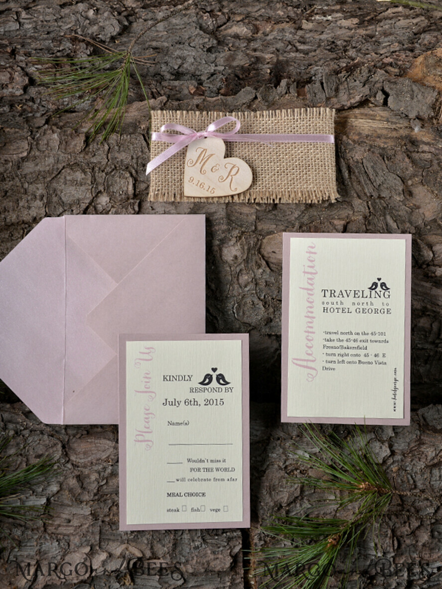 HOCHZEITS EINLADUNGEN Wald / Berge / Waldlandschaft Thema Personalisierte Hochzeitskarten, Holz-Einladungen