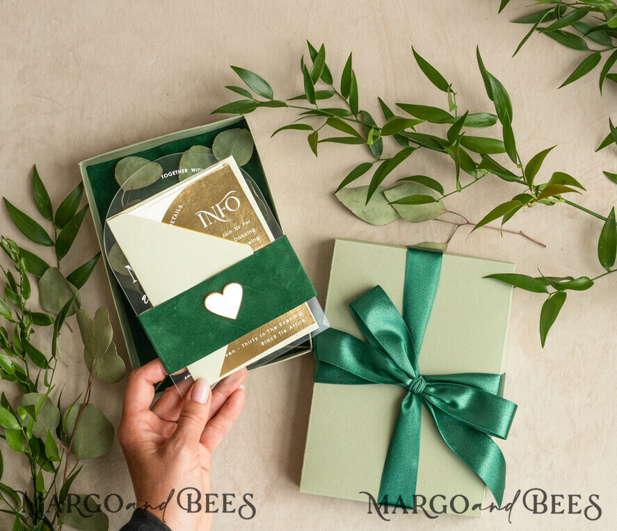 WEDDING INVITATIONS gold / rose gold / silver / glitter Arch Gold Acrylic wedding invitation suite, Velvet in Box Green Wedding Invites, Glamour Wedding Invitations, Greenery Wedding Set