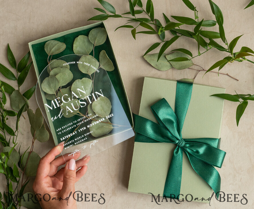 WEDDING INVITATIONS gold / rose gold / silver / glitter Arch Gold Acrylic wedding invitation suite, Velvet in Box Green Wedding Invites, Glamour Wedding Invitations, Greenery Wedding Set