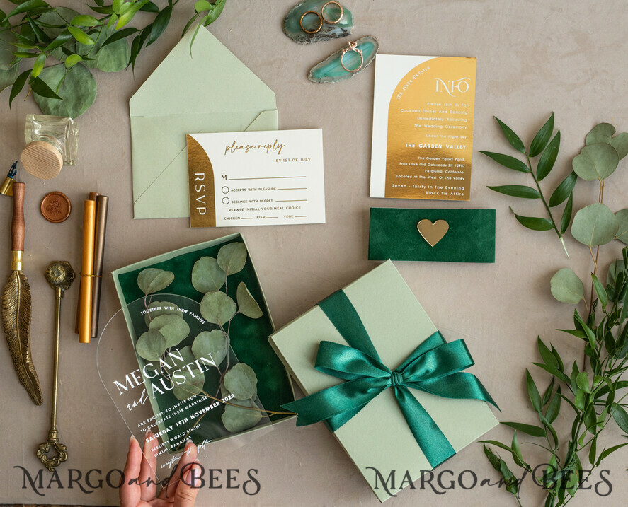 WEDDING INVITATIONS gold / rose gold / silver / glitter Arch Gold Acrylic wedding invitation suite, Velvet in Box Green Wedding Invites, Glamour Wedding Invitations, Greenery Wedding Set