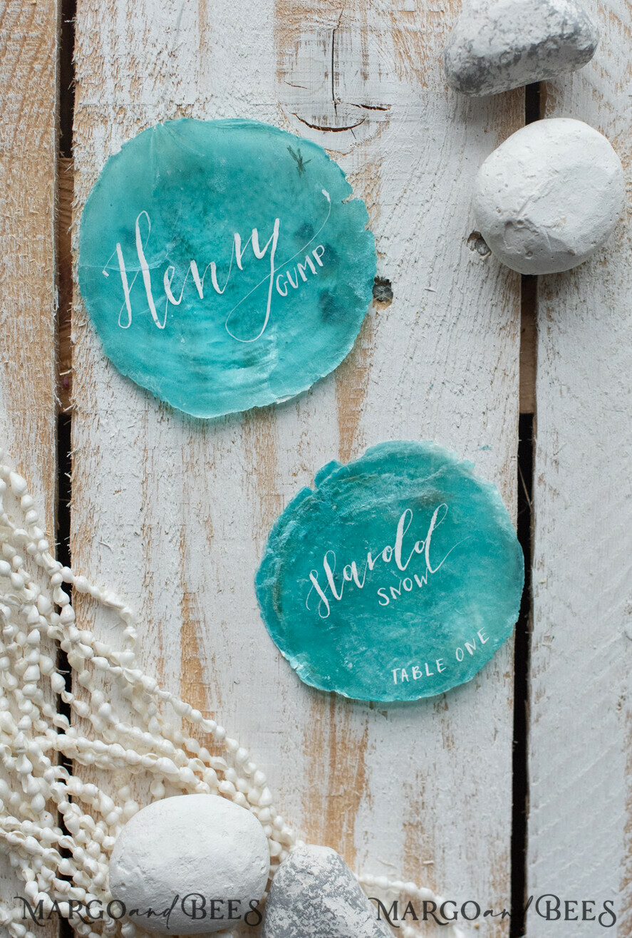 PLACE CARDS / TABLE CARDS Beach/marine/ Destionation Wedding Theme Unique Blue Seashell Wedding Place Cards, White Beach Themed with White Calligraphy Names, Elegant Name Tags For Your Wedding Table, Turquoise Marine Place Card