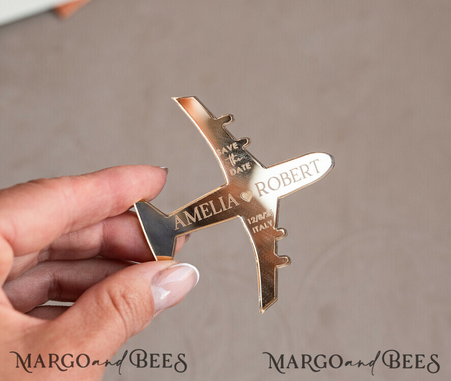 DATEN MERKEN Strand-Reise-Magnete Salbeigrüne goldene Flugzeugmagnete Save The Date Karten Boardingpass Reise Flugzeug Save The Dates Hochzeitsdestination Magnete