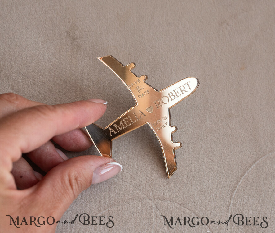 DATEN MERKEN Strand-Reise-Magnete Salbeigrüne goldene Flugzeugmagnete Save The Date Karten Boardingpass Reise Flugzeug Save The Dates Hochzeitsdestination Magnete
