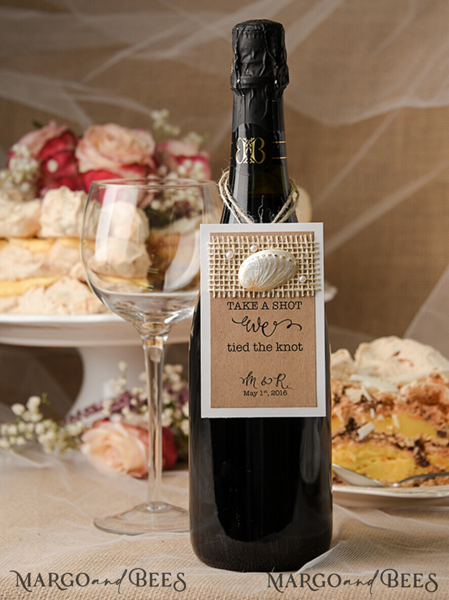 BEACH wine label