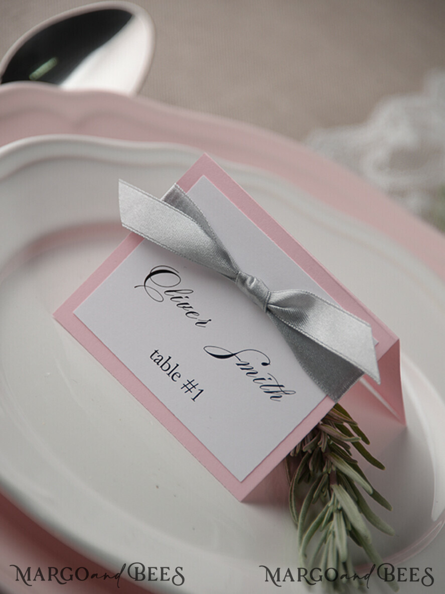 PLACE CARDS / TABLE CARDS rustic and lace Romantic White Minimalist Wedding Table Place Cards with Grey Ribbon, Modern Elegant Botanical Place Card, Glamour Table Cards, Pink Rustic Wedding Name Tag