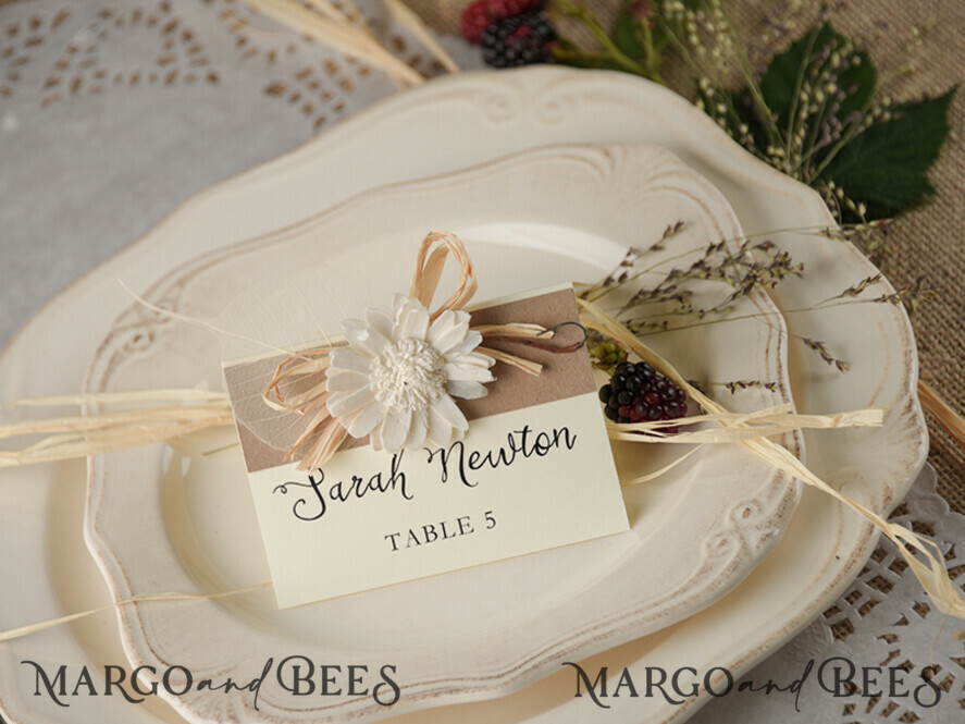 PLACE CARDS / TABLE CARDS rustic and lace Elegant Eco Brown Wedding Place Cards with Flower Decor, Ivory Wedding Name Tags with Raffia Twine, Rustic Wedding Stationery, Editable Text, Wedding Signage