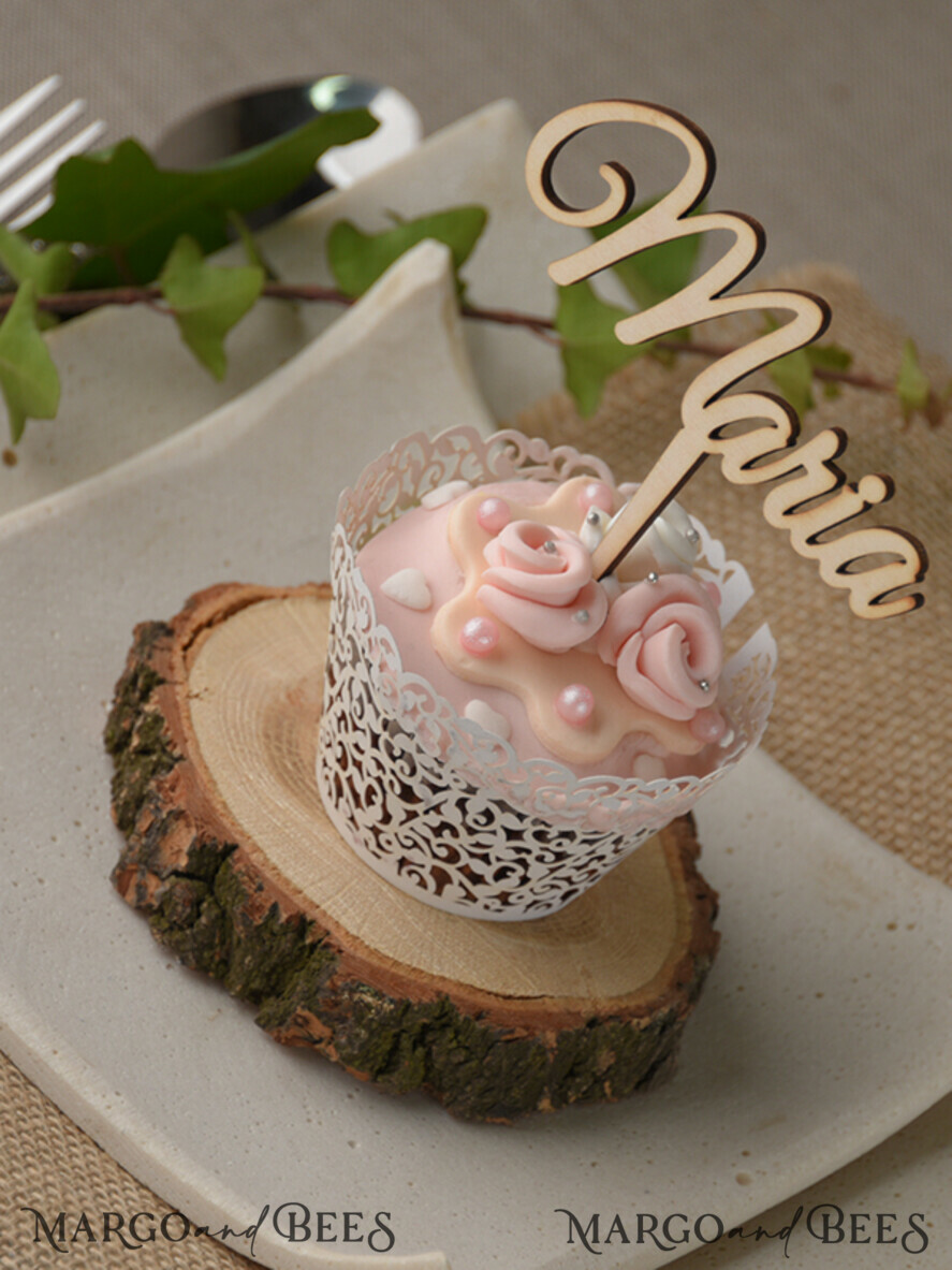 PLACE CARDS / TABLE CARDS Acrylic Gold Clear / Wood 3D Custom Wedding 3D Wood Place Sign, Rustic Name Wooden Escort Sign, Boho Laser Cut Name Sign, Laser Cut Guest Names Wedding Sign, Place Cards For Wedding Guests
