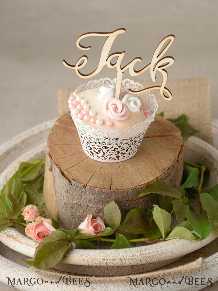 PLACE CARDS / TABLE CARDS Acrylic Gold Clear / Wood 3D Custom Wedding 3D Wood Place Cards with Stand, Rustic Name Wooden Escort Cards, Boho Laser Cut Name Cards, Guest Names Wedding Cards, Rustic Wedding Signage