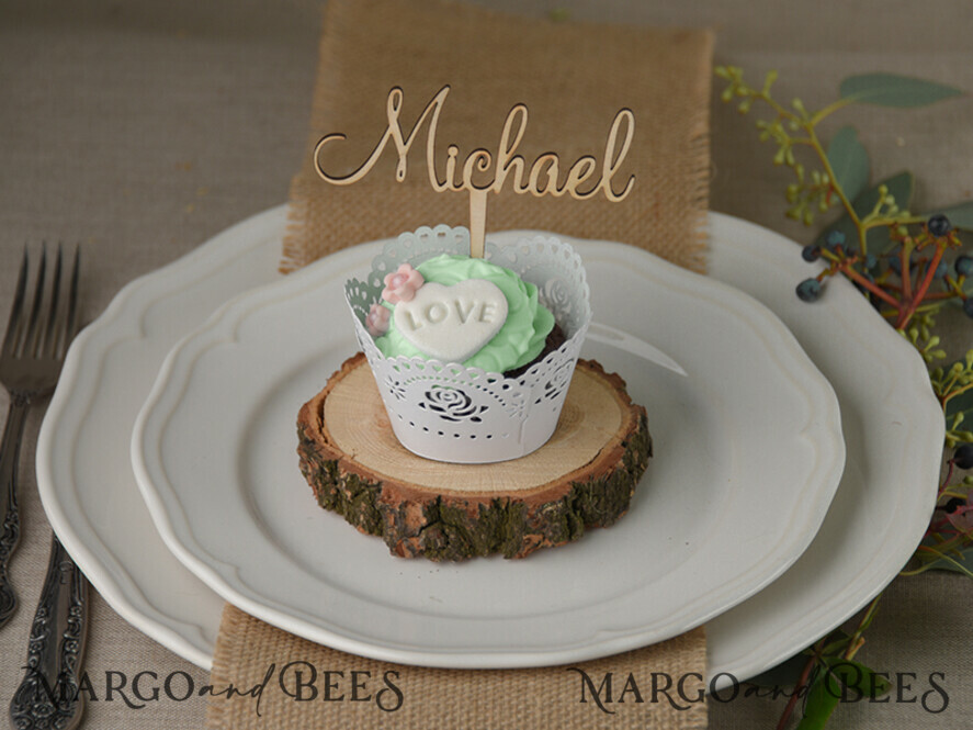 PLACE CARDS / TABLE CARDS Acrylic Gold Clear / Wood 3D Custom Wedding 3D Wood Place Cards with Stand, Rustic Name Wooden Escort Cards, Boho Laser Cut Name Cards, Guest Names Wedding Cards, Rustic Wedding Signage