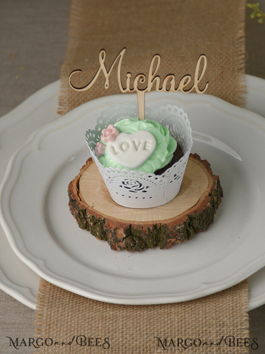 PLACE CARDS / TABLE CARDS Acrylic Gold Clear / Wood 3D Custom Wedding 3D Wood Place Cards with Stand, Rustic Name Wooden Escort Cards, Boho Laser Cut Name Cards, Guest Names Wedding Cards, Rustic Wedding Signage