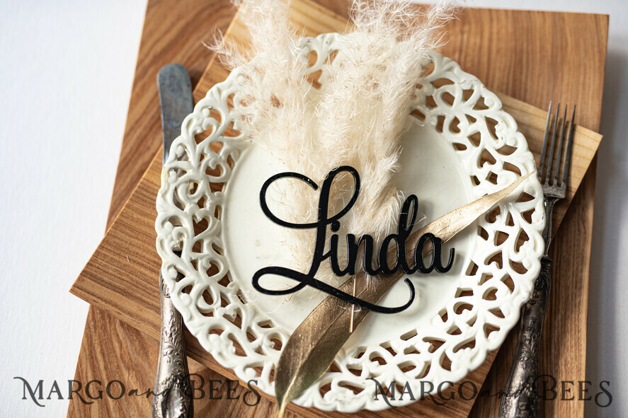 PLACE CARDS / TABLE CARDS Acrylic Gold Clear / Wood 3D Extra Large Name Cards, Custom Elegant Gloss Black Acrylic Place Card, Engraved Name Premium Luxury Seating Card, Simple Black Elegant Names Guest Escort Cards