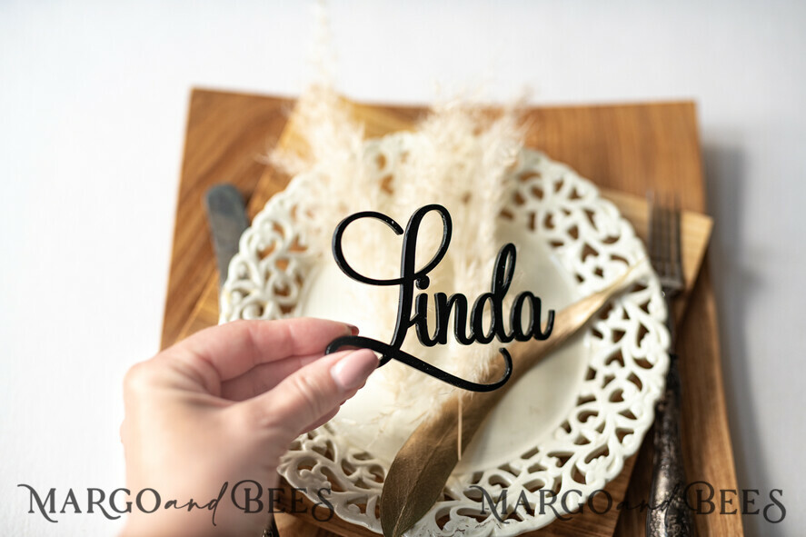 PLACE CARDS / TABLE CARDS Acrylic Gold Clear / Wood 3D Extra Large Name Cards, Custom Elegant Gloss Black Acrylic Place Card, Engraved Name Premium Luxury Seating Card, Simple Black Elegant Names Guest Escort Cards