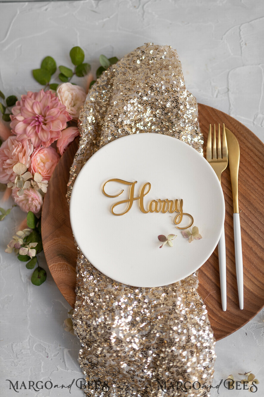 PLACE CARDS / TABLE CARDS Acrylic Gold Clear / Wood 3D Custom Elegant Gold Acrylic Place Card, Engraved Name Premium Luxury Seating Card, 3D Gold Acrylic Wedding Escort Cards, Luxury Gold Acryl Wedding Place Cards
