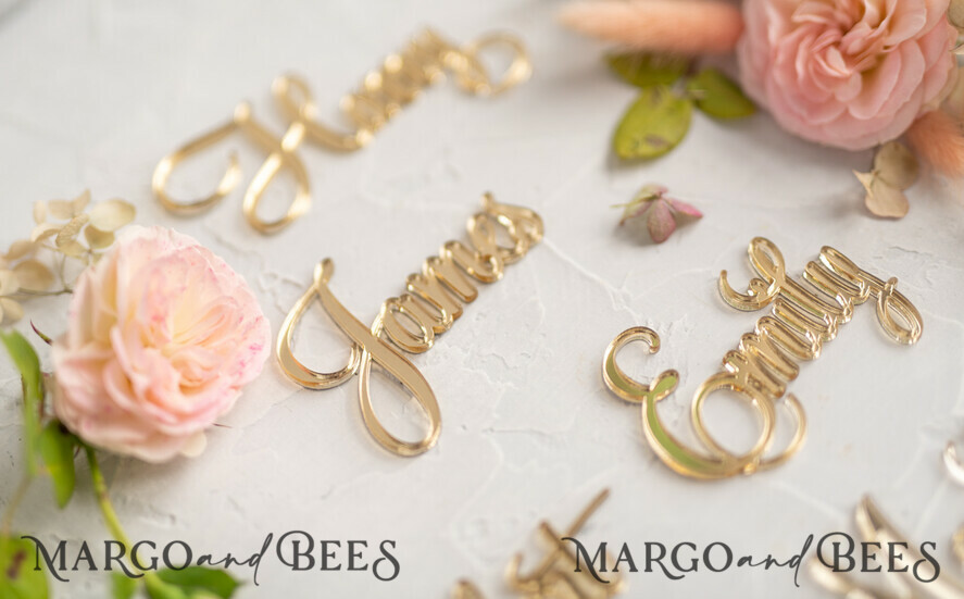 PLACE CARDS / TABLE CARDS Acrylic Gold Clear / Wood 3D Custom Elegant Gold Acrylic Place Card, Engraved Name Premium Luxury Seating Card, 3D Gold Acrylic Wedding Escort Cards, Luxury Gold Acryl Wedding Place Cards