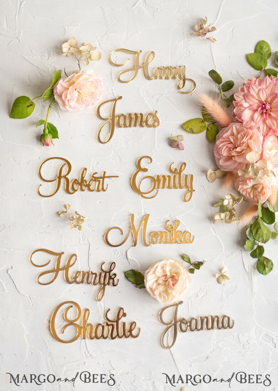 PLACE CARDS / TABLE CARDS Acrylic Gold Clear / Wood 3D Custom Elegant Gold Acrylic Place Card, Engraved Name Premium Luxury Seating Card, 3D Gold Acrylic Wedding Escort Cards, Luxury Gold Acryl Wedding Place Cards
