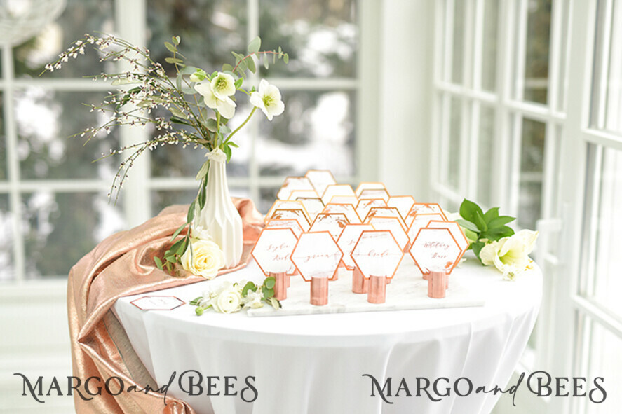 PLACE CARDS / TABLE CARDS Luxury Premium Glitter/ Gold/ Silver/ Rose Gold Elegant Geometric Copper Wedding Place Cards, Modern Name Tags for Your Wedding Tables, Unique Wedding Stationery, Copper foil printout, Custom Escort Cards