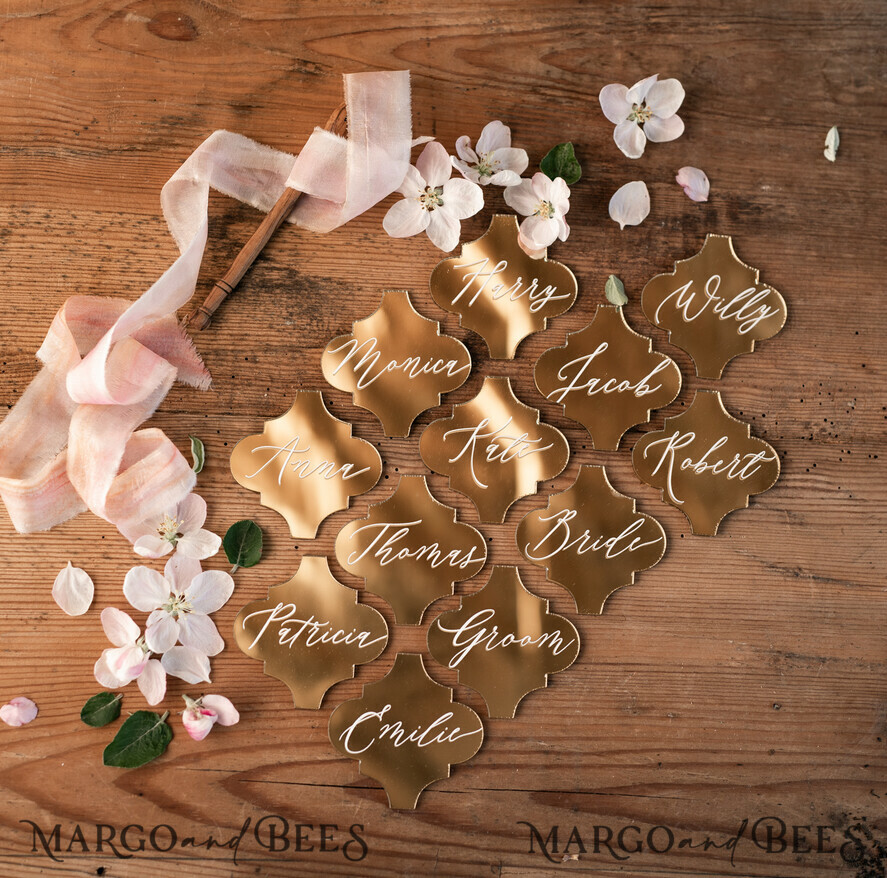 PLACE CARDS / TABLE CARDS Luxury Premium Glitter/ Gold/ Silver/ Rose Gold Gold Acrylic Place Cards, 3D Gold Luxurious Wedding Seating Name Card, Elegant Acrylic Wedding Name Tags, Custom Laser Engraved Escort Cards, Editable Text