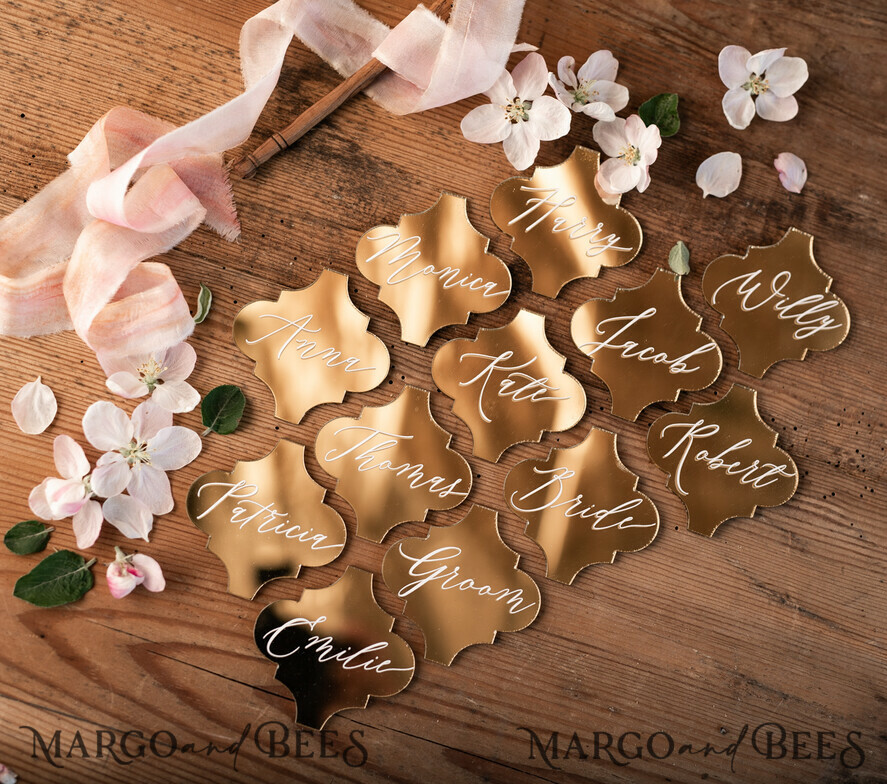 PLACE CARDS / TABLE CARDS Luxury Premium Glitter/ Gold/ Silver/ Rose Gold Gold Acrylic Place Cards, 3D Gold Luxurious Wedding Seating Name Card, Elegant Acrylic Wedding Name Tags, Custom Laser Engraved Escort Cards, Editable Text