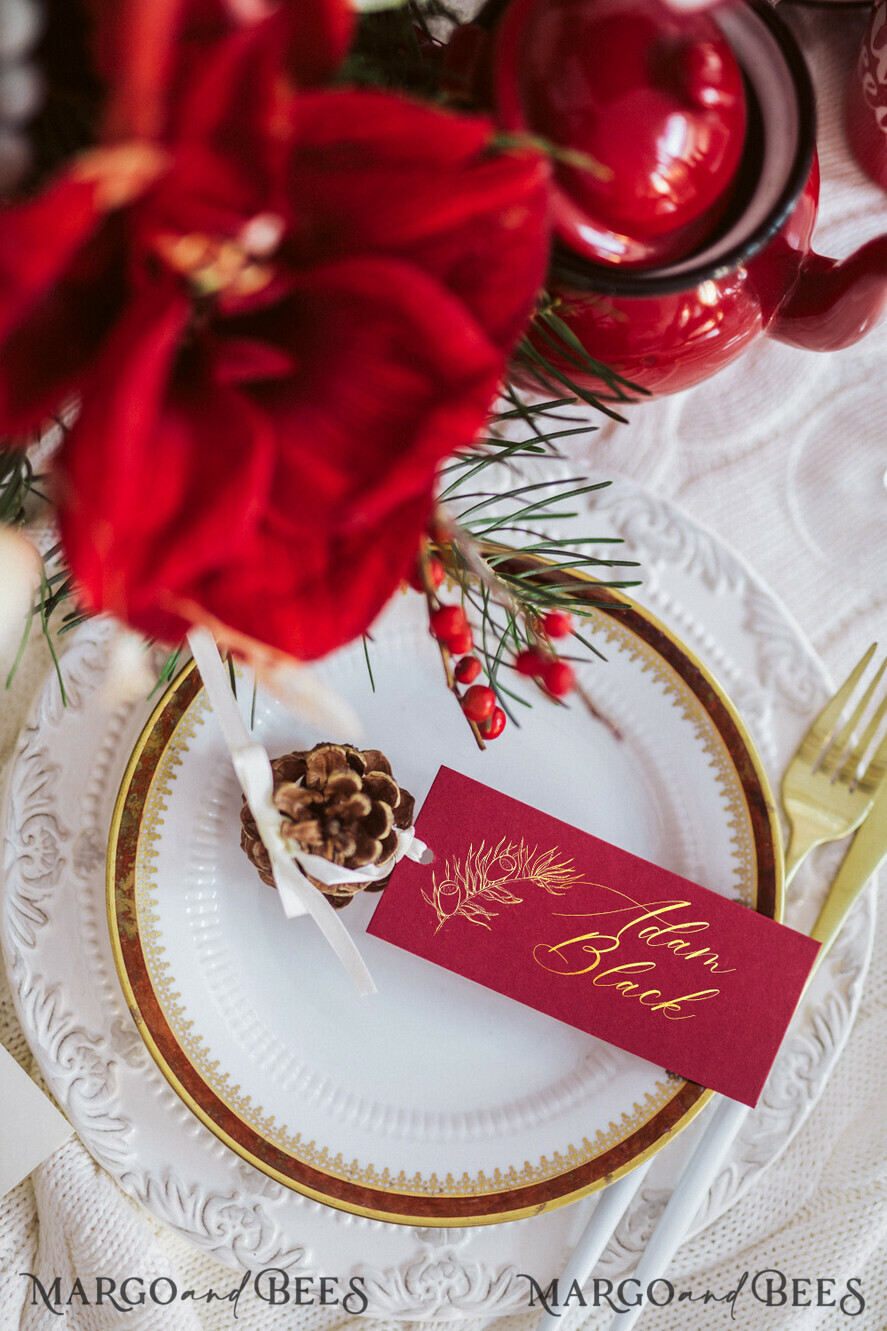 PLACE CARDS / TABLE CARDS Luxury Premium Glitter/ Gold/ Silver/ Rose Gold Romantic Place cards, Maroon gold Seating Cards, Real Gold Foil Printout Table cards, Maroon Place Names, Christmas Maroon Place Cards, Custom Text Escort Cards