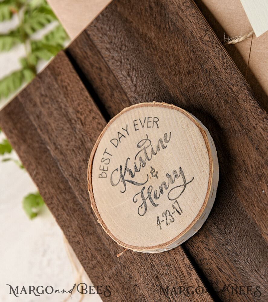 Exceptional wedding invitations, magnet invites