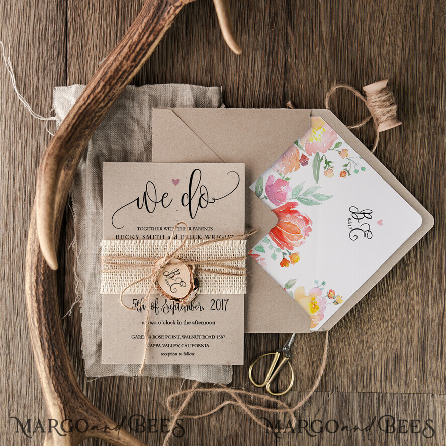 WEDDING INVITATIONS Modern Invites Floral Cards rustic Wedding Invitations floral Stationery craft Envelope burlap belly band and wooden slice tag