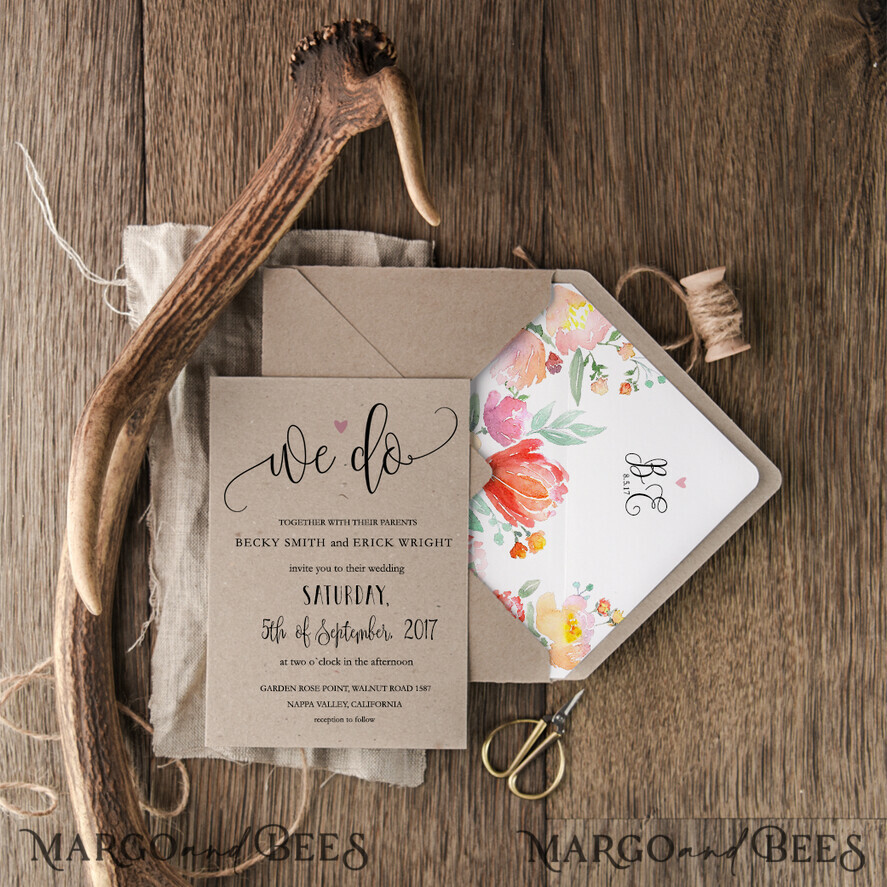 WEDDING INVITATIONS Modern Invites Floral Cards rustic Wedding Invitations floral Stationery craft Envelope burlap belly band and wooden slice tag