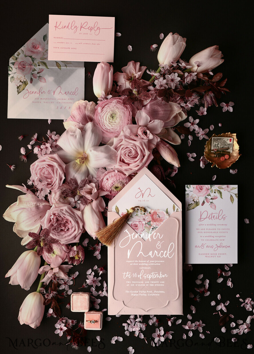 WEDDING INVITATIONS Modern Invites Floral Cards Luxury Acrylic Plexi Wedding Invitations With Gold Tassel, Modern Floral Wedding Invites, Minimalistic Wedding Invitation Suite, Elegant And Handmade Wedding Cards