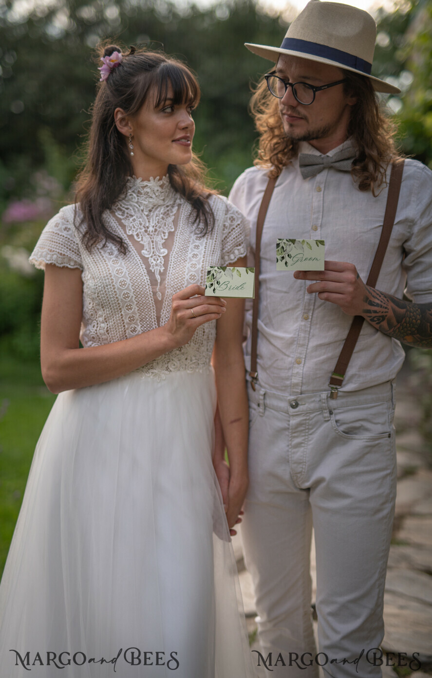 PLACE CARDS / TABLE CARDS Romantic Boho/ Botanical/ Floral Botanical Tuscany Eucaliptus Place Cards, Simple Greenery Romantic Seating Cards, Custom Boho Wedding Name Tags, Modern Elegant Green Leafy Table Place Cards