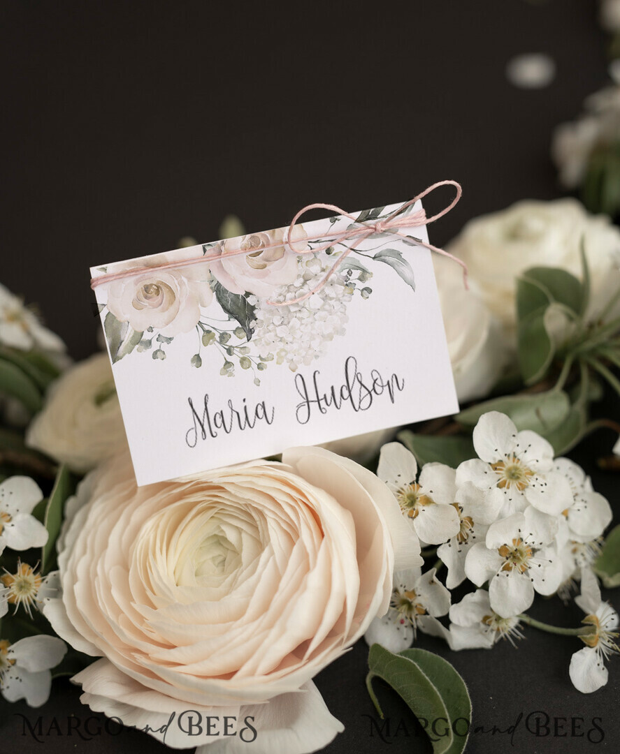 PLACE CARDS / TABLE CARDS Romantic Boho/ Botanical/ Floral White Rose Romantic Wedding Place Cards with Light Pink Twine, Elegant Wedding Name Tags, Rose Table Place Cards for Your Wedding, Boho Place Cards, custom text