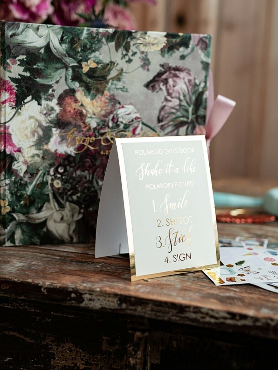 WEDDING GUEST BOOKS Instax Instant Photo Book Presonalised Wedding Guest Book, Velvet Personalized Wedding Album • Vintage Flowers Photo Booth Book